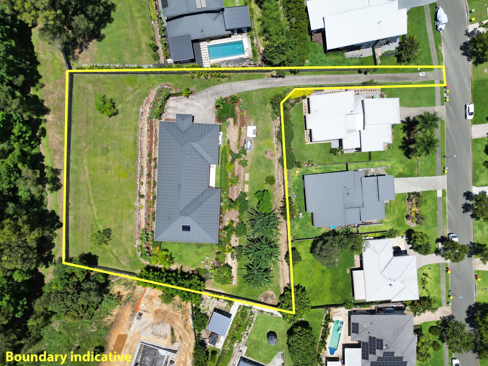 28 Wyangan Valley Way, Mudgeeraba QLD 4213, Mudgeeraba - Thumbnail 2