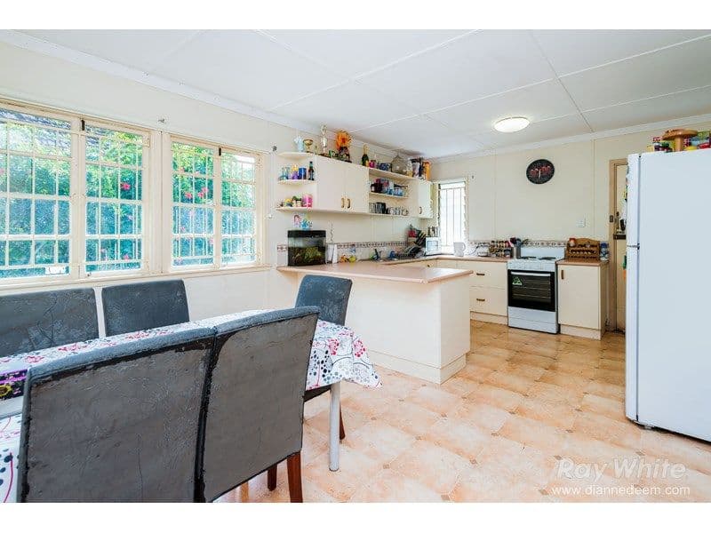 75 Besley Street, Mount Gravatt East QLD 4122, Mount Gravatt East - Thumbnail 4