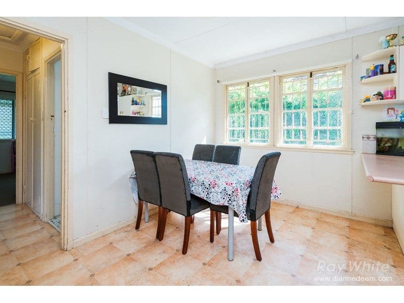 75 Besley Street, Mount Gravatt East QLD 4122, Mount Gravatt East - Thumbnail 6