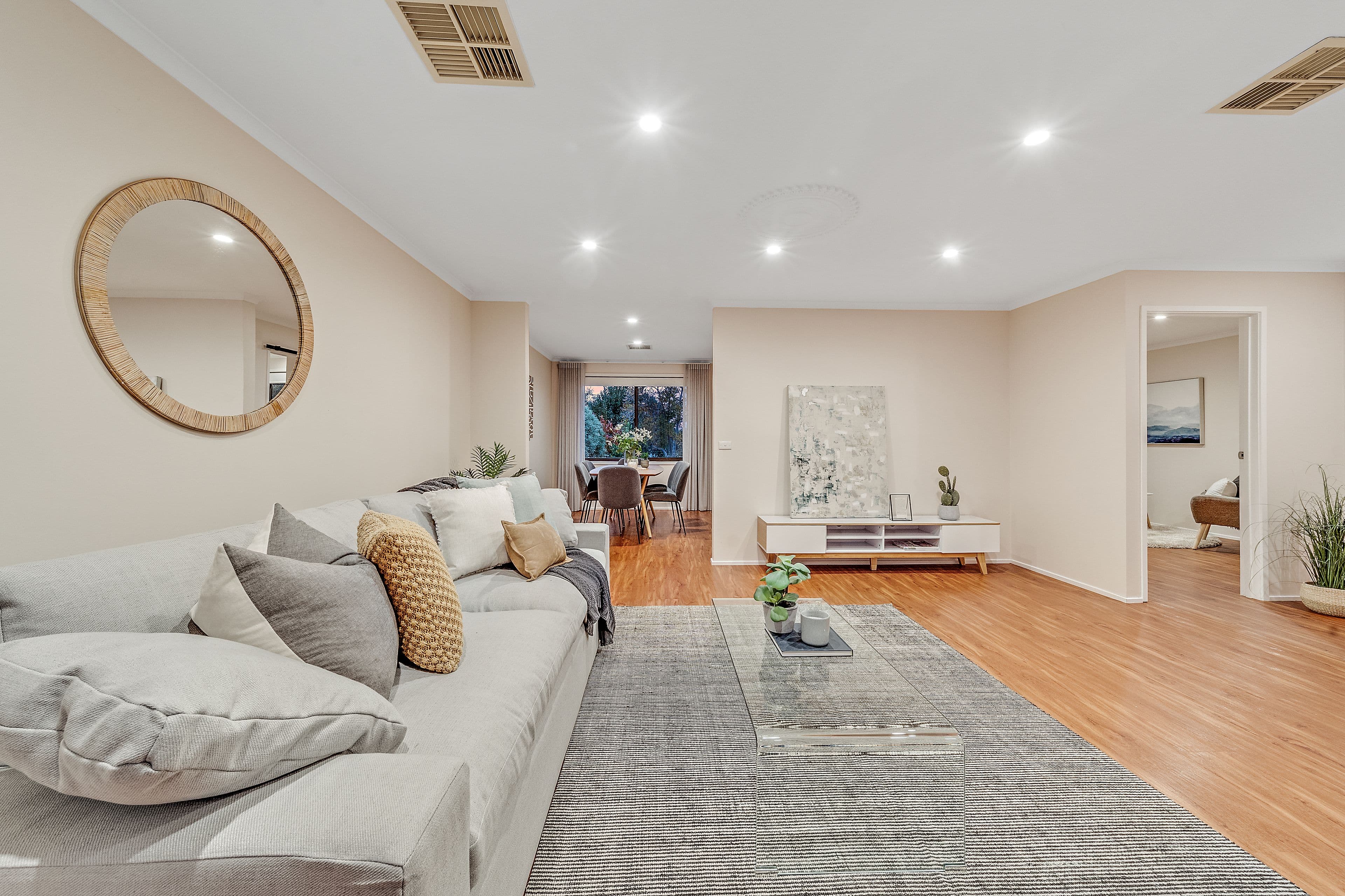 10 Slessor Crescent, McKellar ACT 2617, McKellar - Thumbnail 2