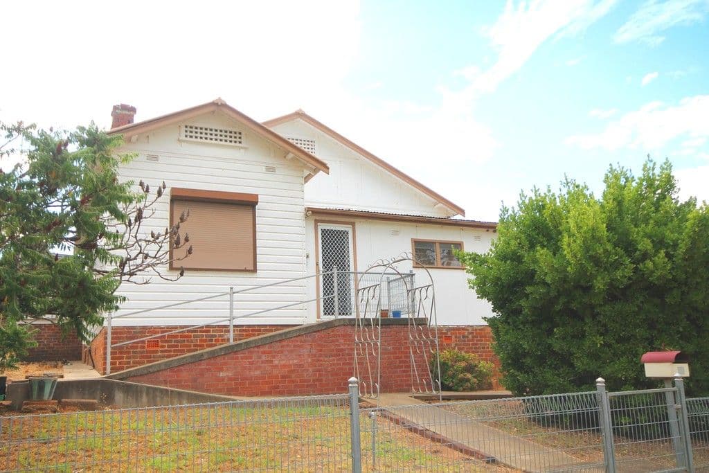 55 Murringo Street, Young NSW 2594, Young - Image 1