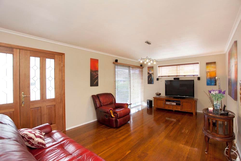 8 Peterglen Street, WISHART QLD 4122, Wishart - Thumbnail 6