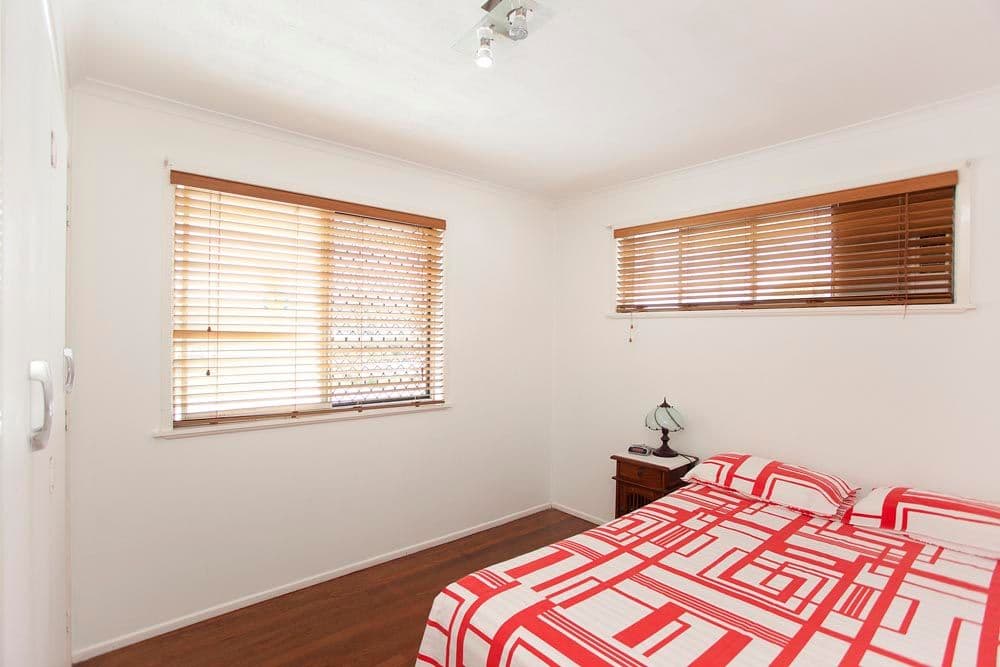 8 Peterglen Street, WISHART QLD 4122, Wishart - Thumbnail 8
