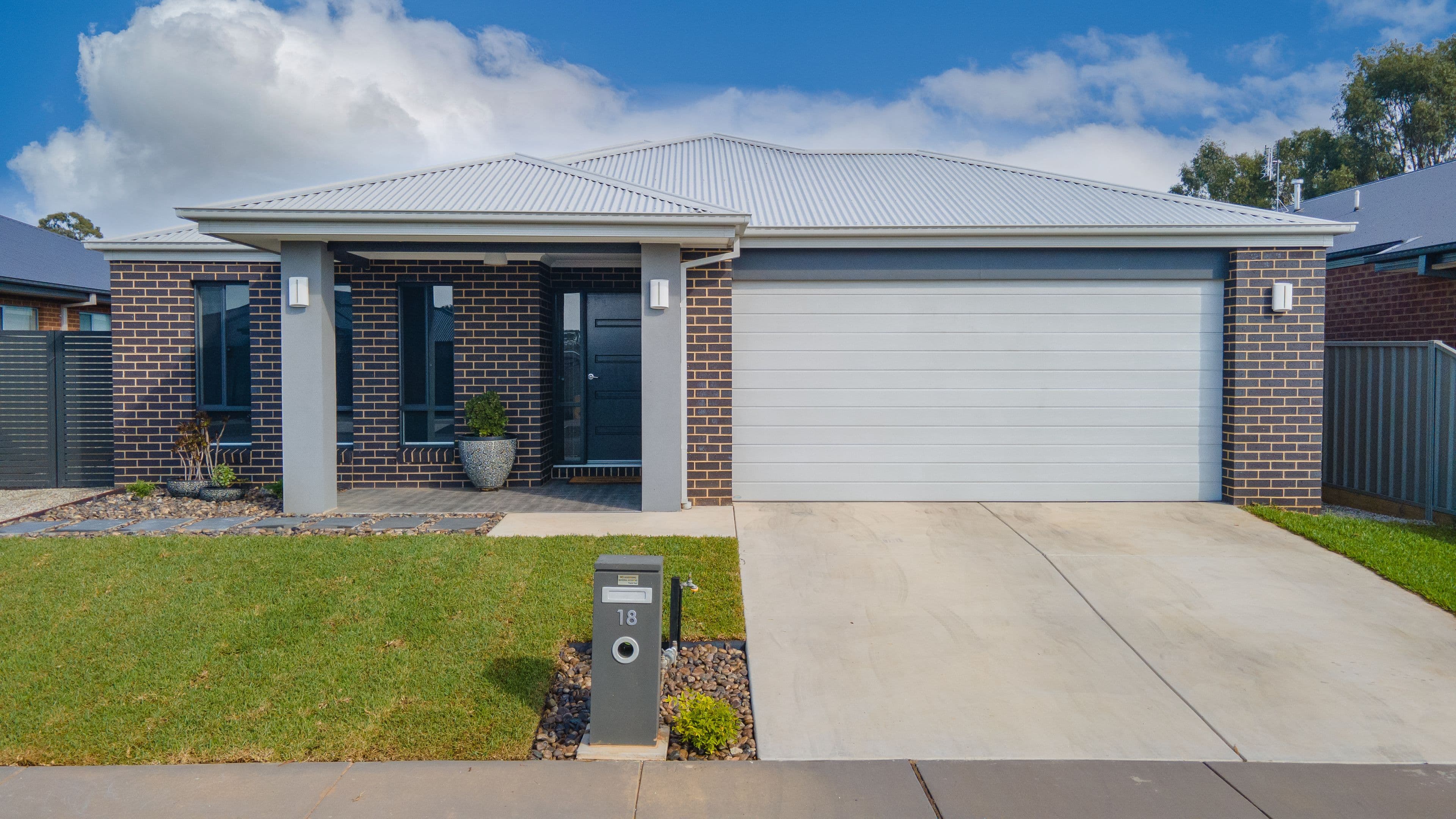 18 Camden Way, Strathfieldsaye VIC 3551, Strathfieldsaye - Image 1
