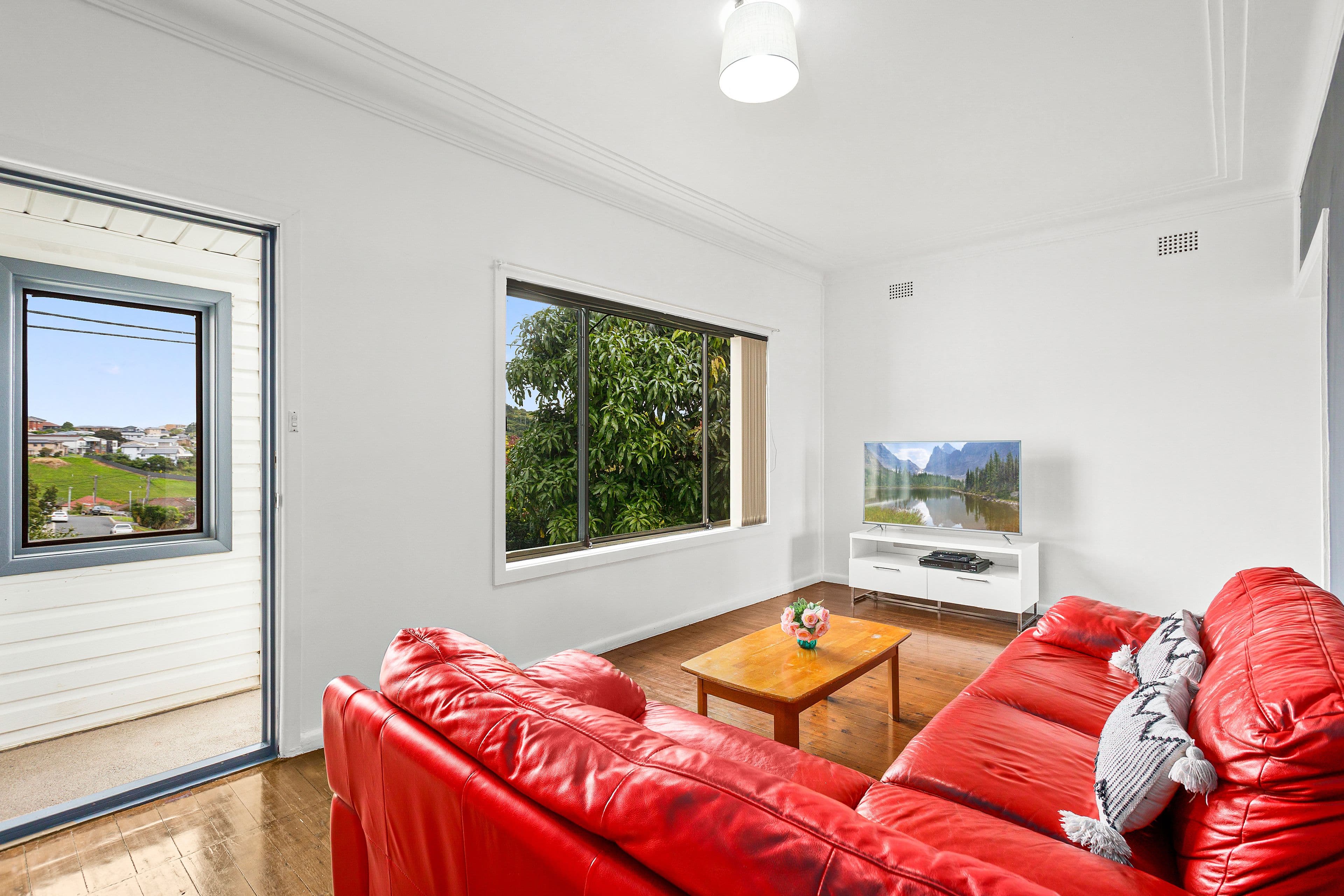 65 Lake Avenue, Cringila NSW 2502, Cringila - Thumbnail 2