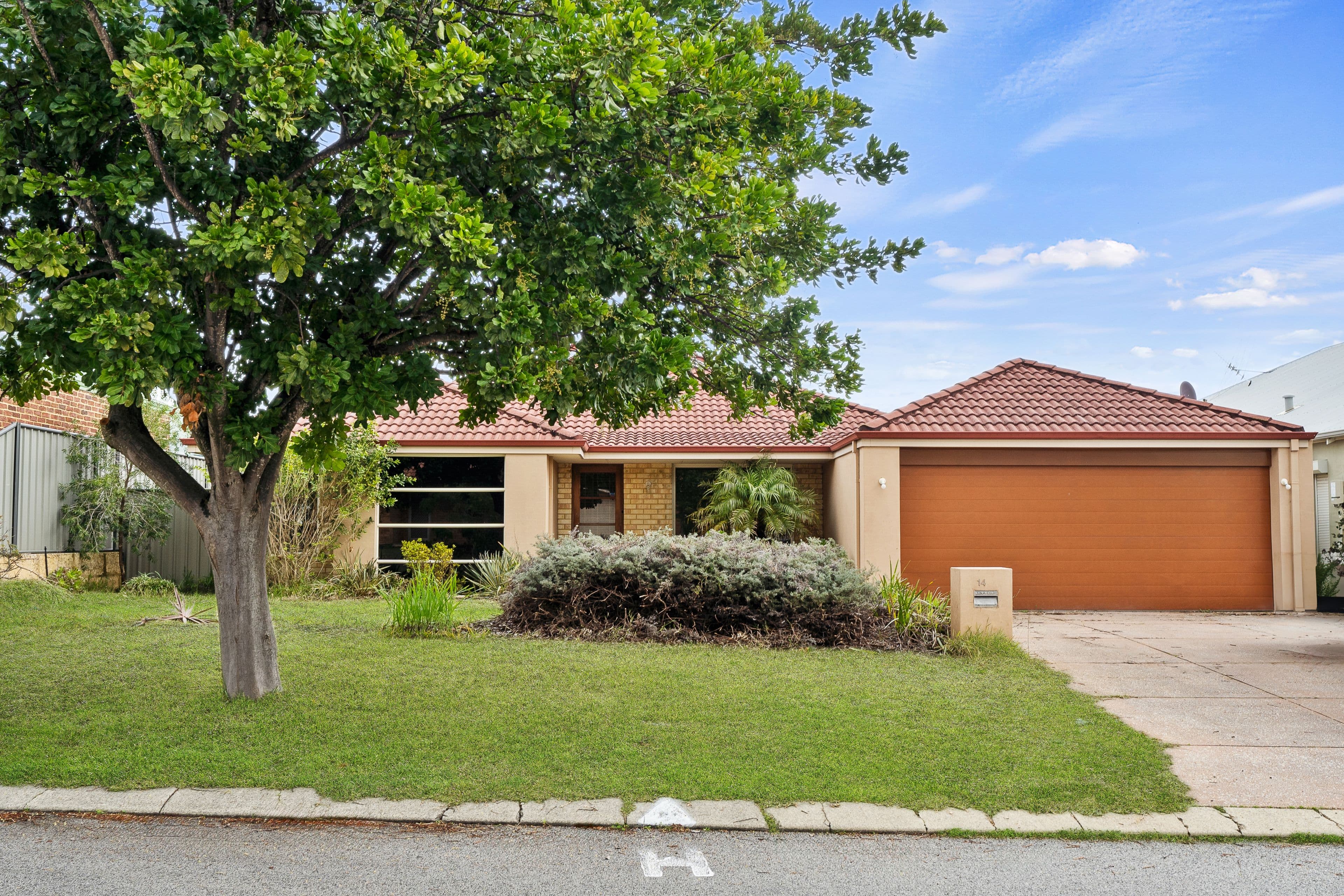 14 Curlewis Drive, Baldivis WA 6171, Baldivis - Image 1
