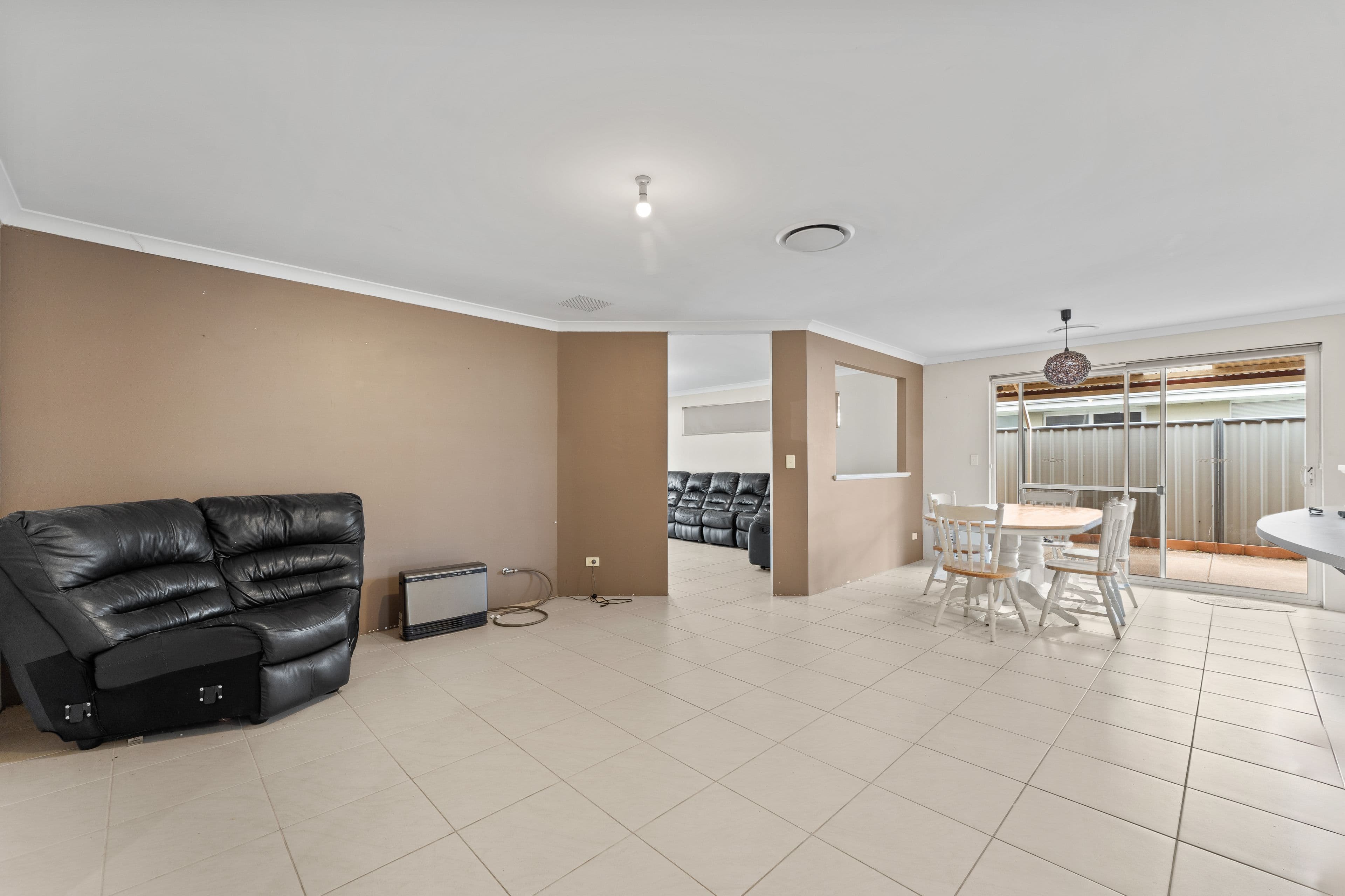 14 Curlewis Drive, Baldivis WA 6171, Baldivis - Thumbnail 6