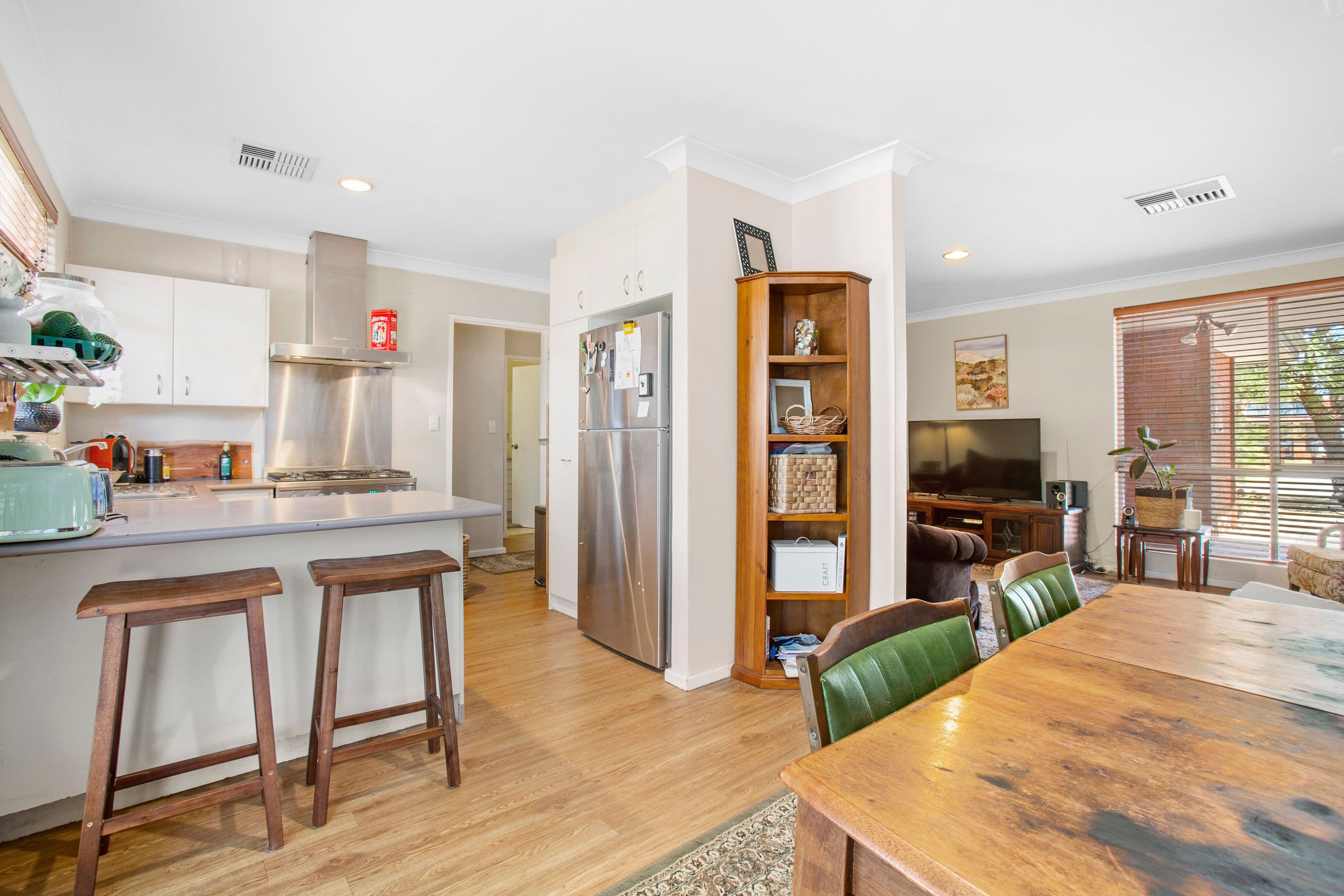 8 Ellison Drive, Langford WA 6147, Langford - Thumbnail 6