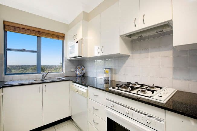 8 Sutherland Street, CREMORNE NSW 2090, Cremorne - Thumbnail 2