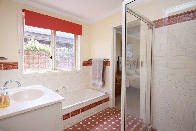 18  Carlyle Crescent, POORAKA SA 5095, Pooraka - Thumbnail 6
