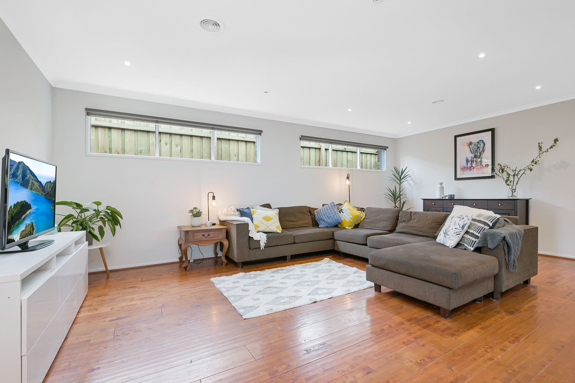 82 Quarry Hills Drive, Berwick VIC 3806, Berwick - Thumbnail 4