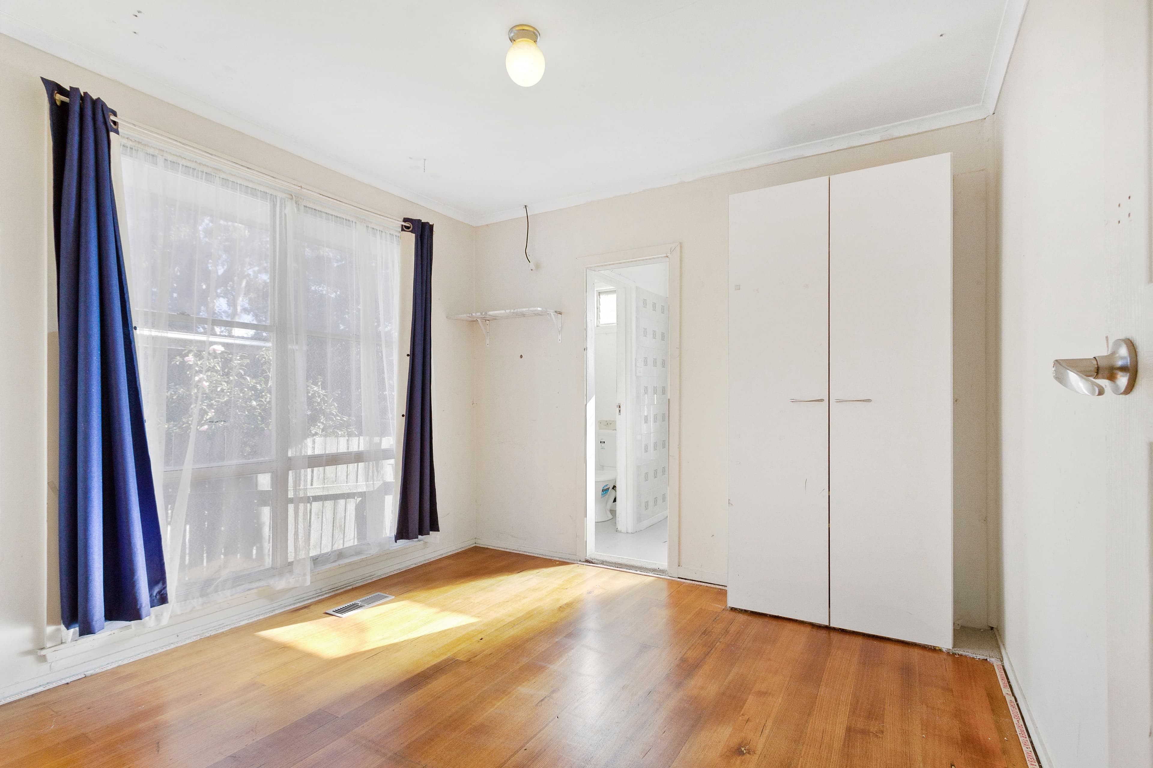 11 Whitewood Street, Frankston North VIC 3200, Frankston North - Thumbnail 4
