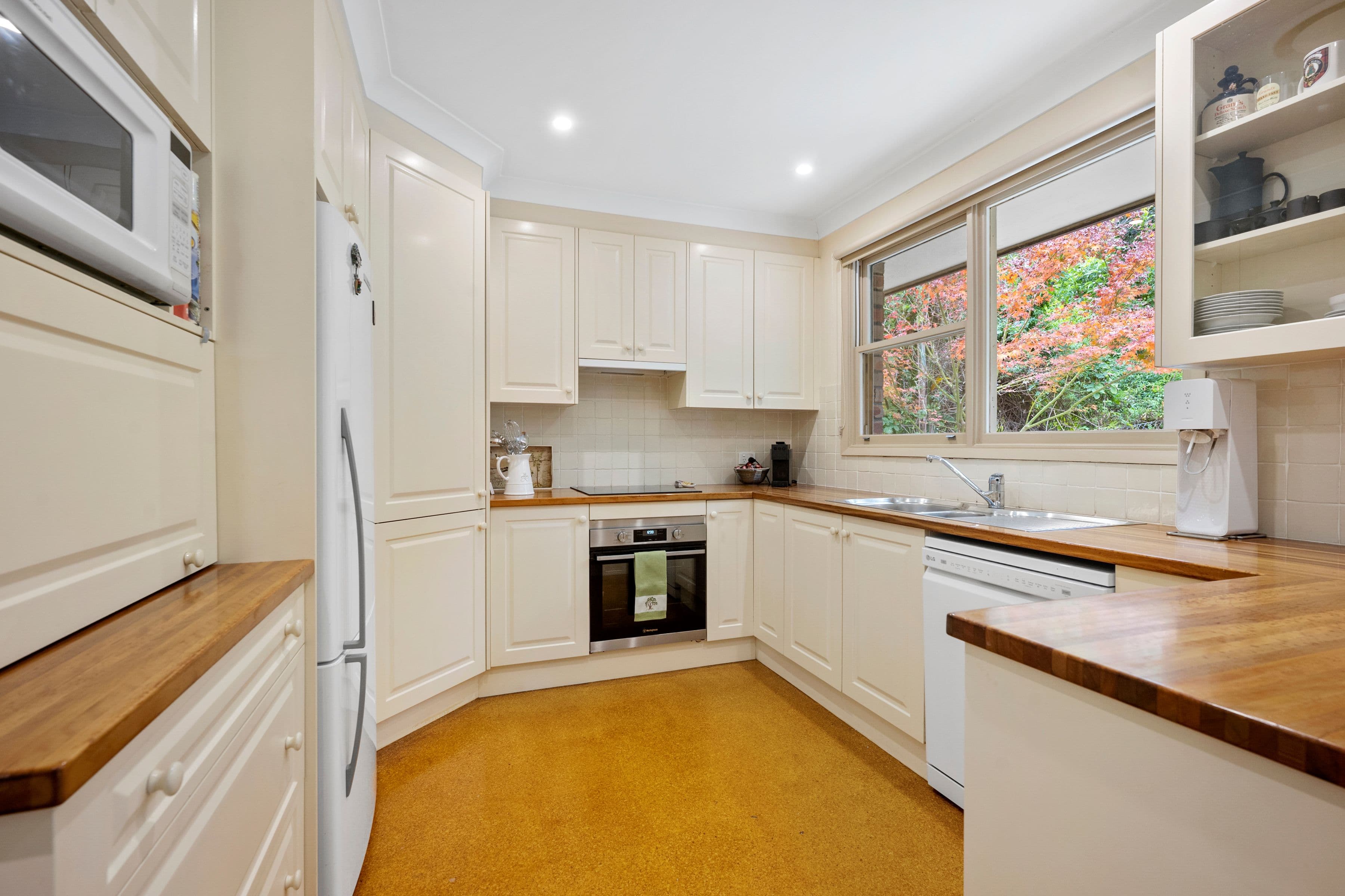 9 Morrison Place, Pennant Hills NSW 2120, Pennant Hills - Thumbnail 2