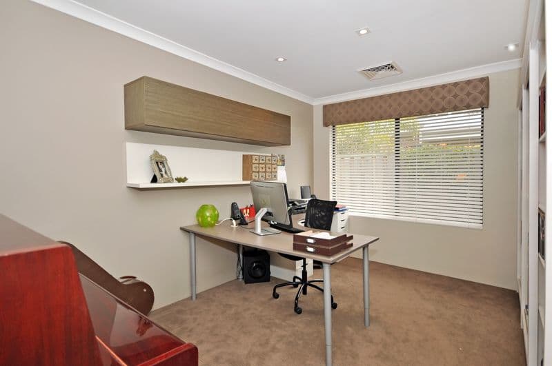 10 Ewens Pass, Ellenbrook WA 6069, Ellenbrook - Thumbnail 4