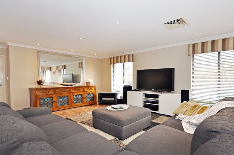 10 Ewens Pass, Ellenbrook WA 6069, Ellenbrook - Thumbnail 8