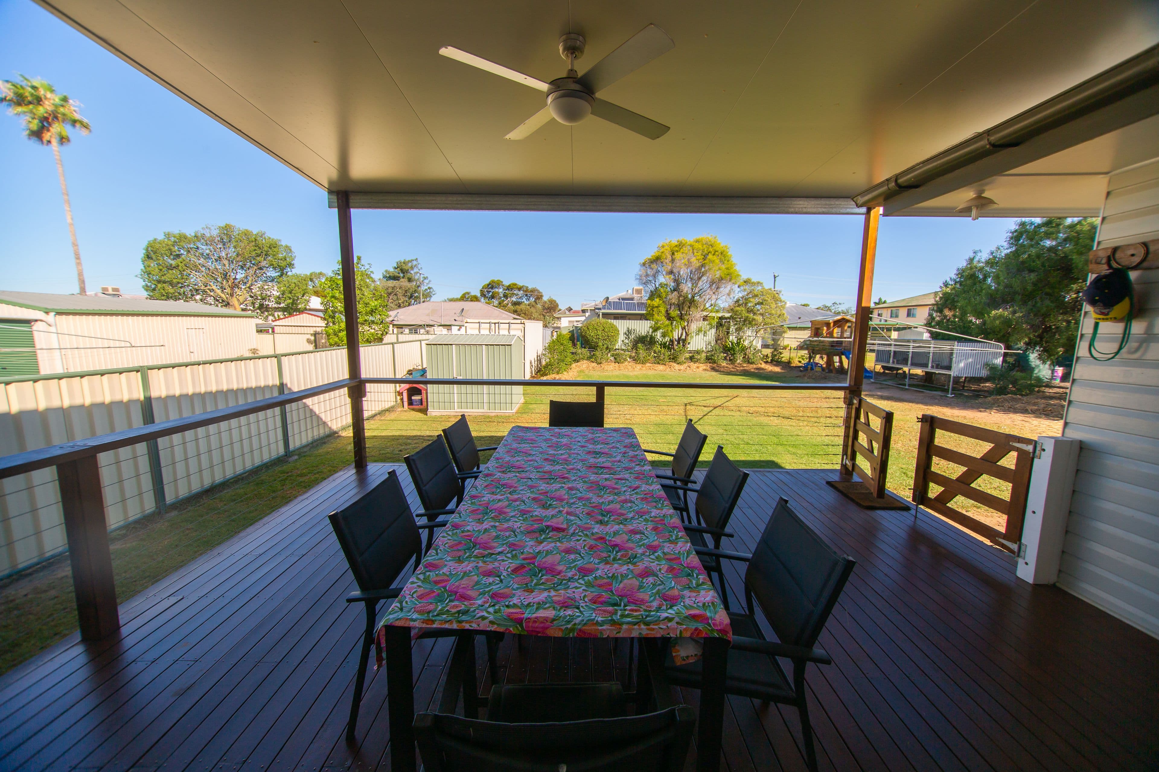 14 Saunders Street, Roma QLD 4455, Roma - Thumbnail 2