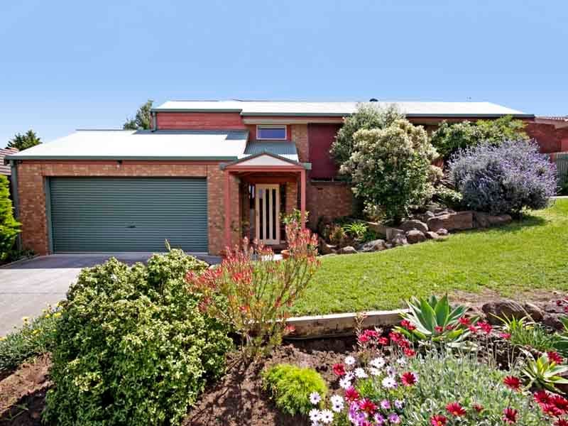 21 James Cook Drive, WANDANA HEIGHTS VIC 3216, Wandana Heights - Image 1