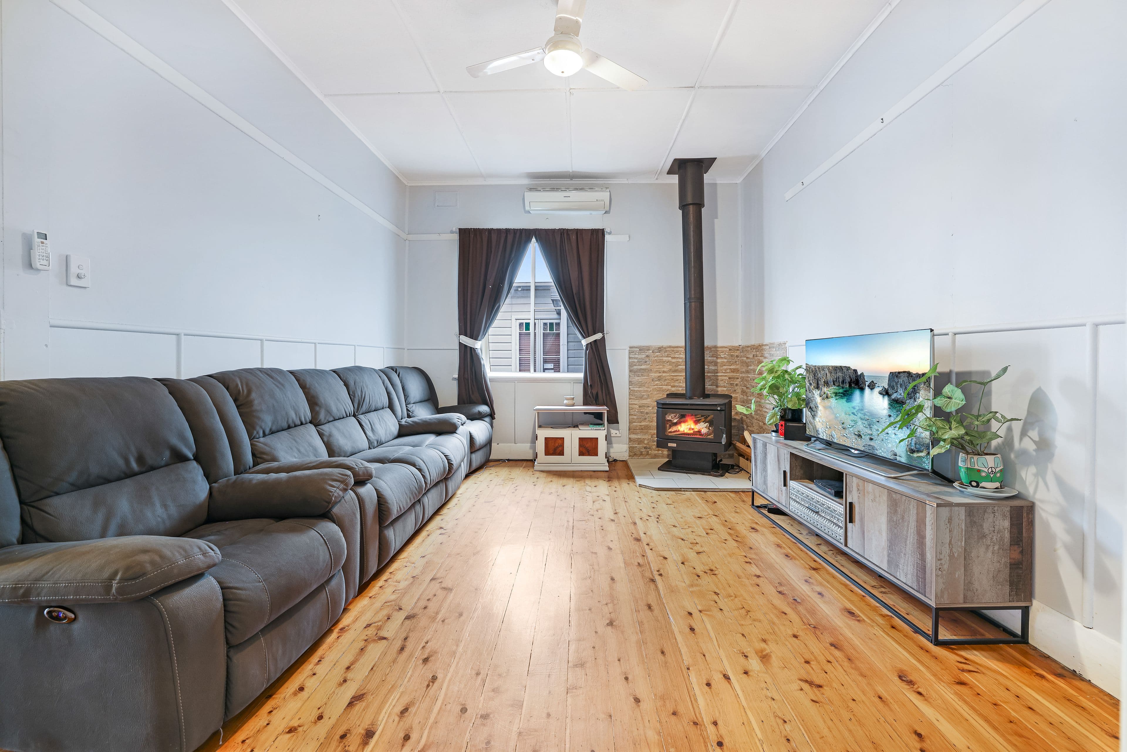 108 Denison Street, Tamworth NSW 2340, Tamworth - Thumbnail 4