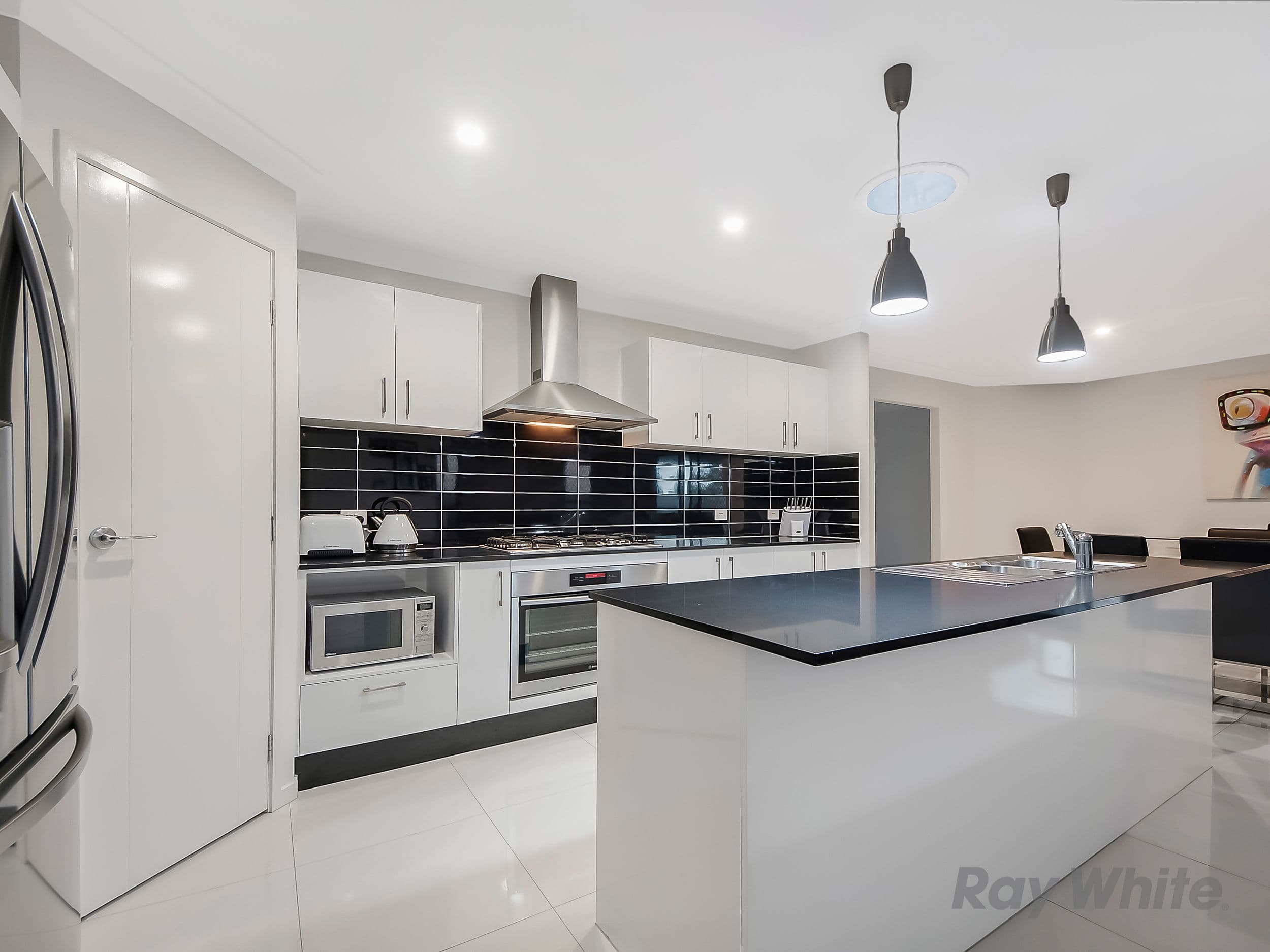 3 Sueby Close, Carseldine QLD 4034, Carseldine - Thumbnail 3
