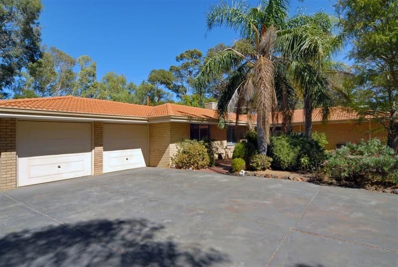 51 Norwood Road, MAIDA VALE WA 6057, Maida Vale - Image 1