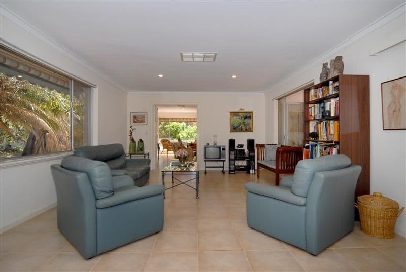 51 Norwood Road, MAIDA VALE WA 6057, Maida Vale - Thumbnail 8