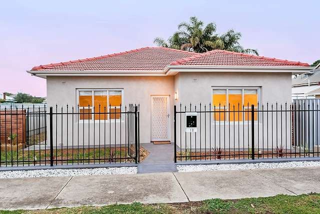 18 Rose Street, BIRKENHEAD SA 5015, Birkenhead - Thumbnail 2