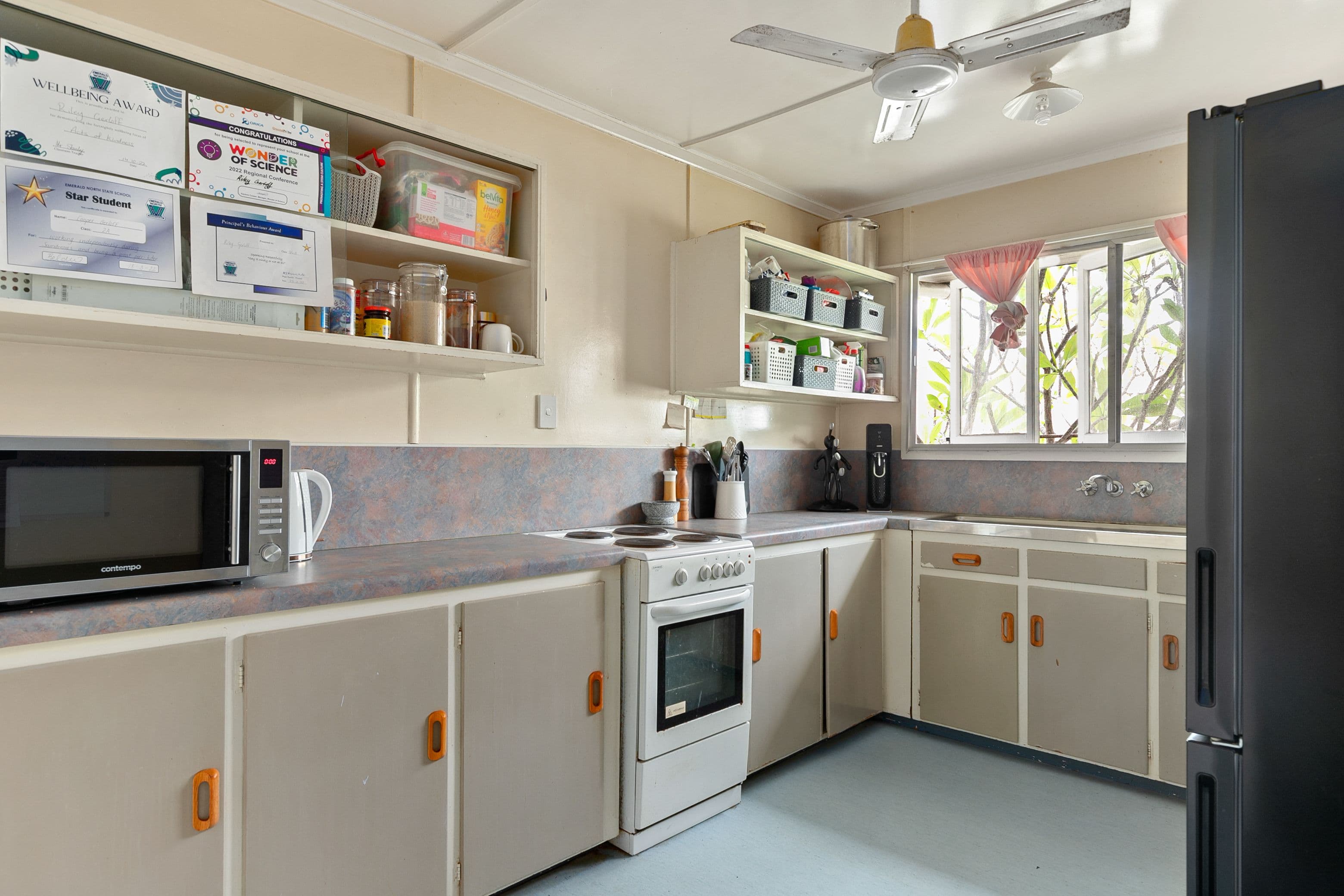 5 Morse Street, Emerald QLD 4720, Emerald - Thumbnail 5
