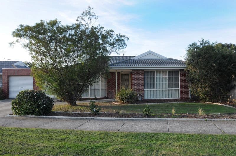 49 Oberon Drive, CARRUM DOWNS VIC 3201, Carrum Downs - Image 1