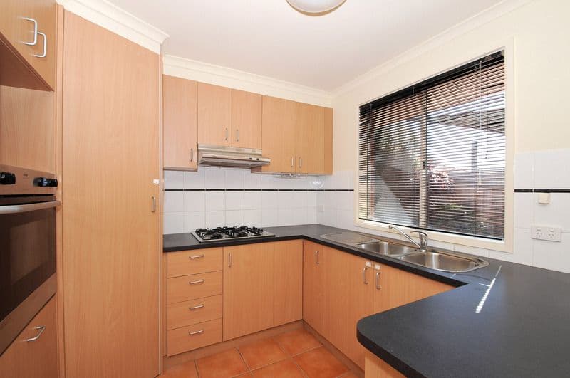 49 Oberon Drive, CARRUM DOWNS VIC 3201, Carrum Downs - Thumbnail 2