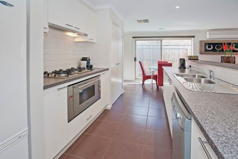 4 Redgum Court, BELMONT VIC 3216, Belmont - Thumbnail 6