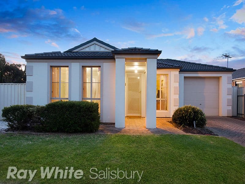 10 Napoleon Court, Paralowie SA 5108, Paralowie - Image 1