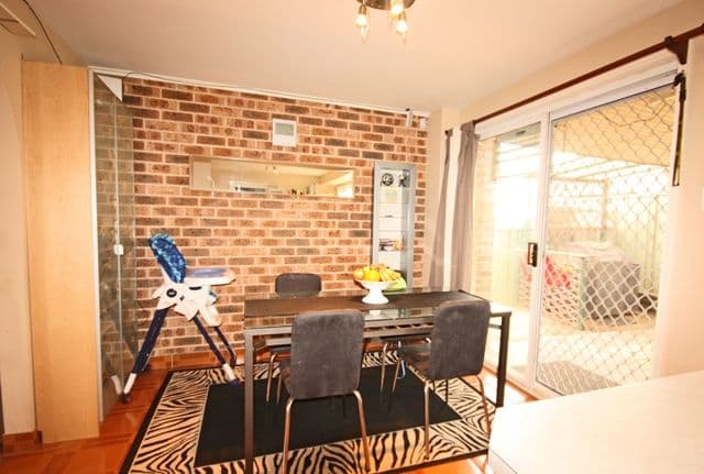 225 Harrow Road, GLENFIELD NSW 2167, Glenfield - Thumbnail 2