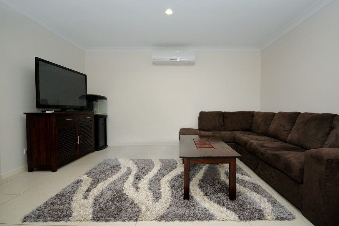 11 Ace Drive, GLENVALE PARK QLD 4350, Glenvale Park - Thumbnail 4