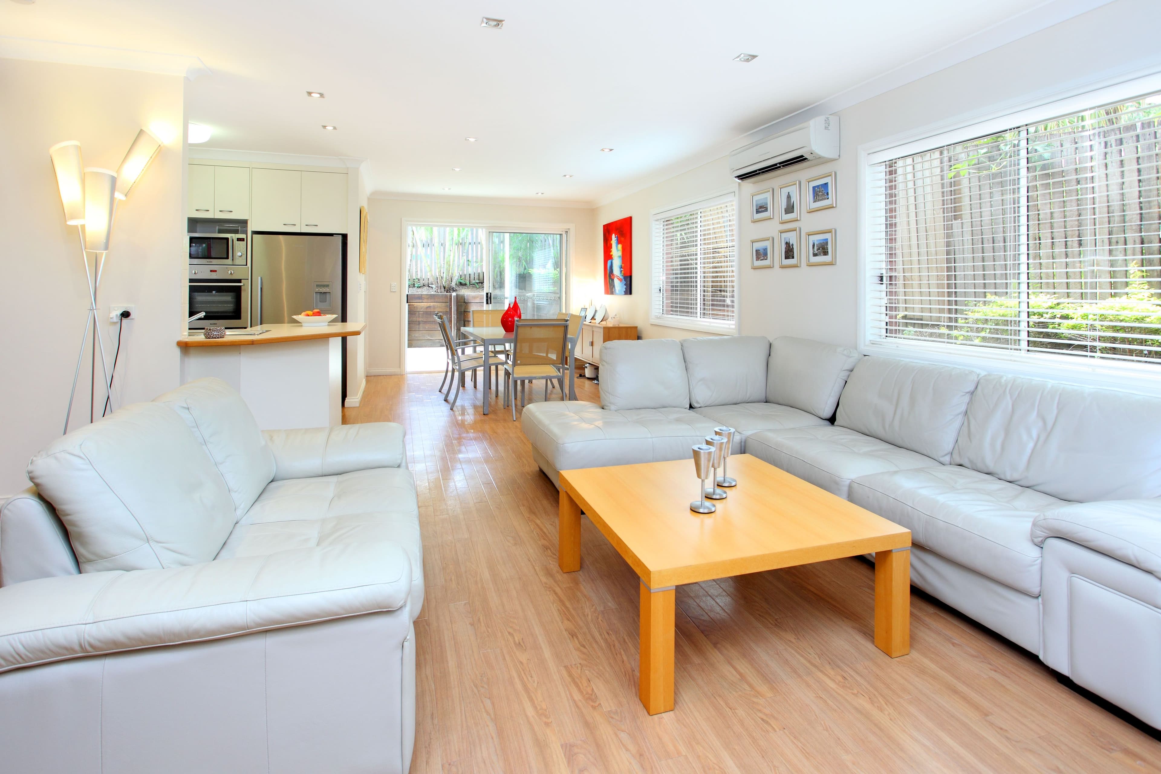 107 Hawthorne Road, Hawthorne QLD 4171, Hawthorne - Image 1