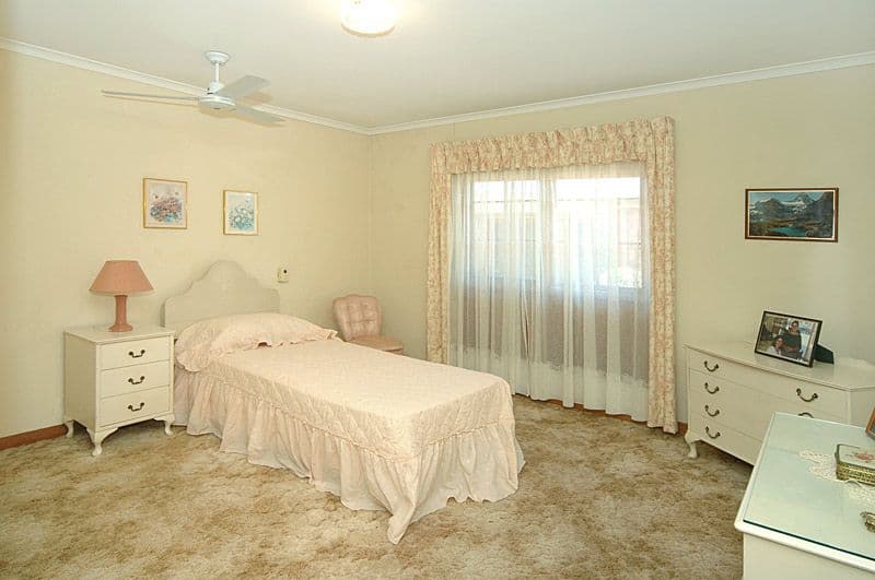 14 Marthas Ridge Drive, MOUNT MARTHA, Mount Martha - Thumbnail 3