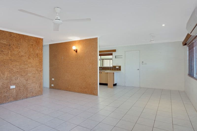 2 Kavieng Street, Trinity Beach QLD 4879, Trinity Beach - Thumbnail 6