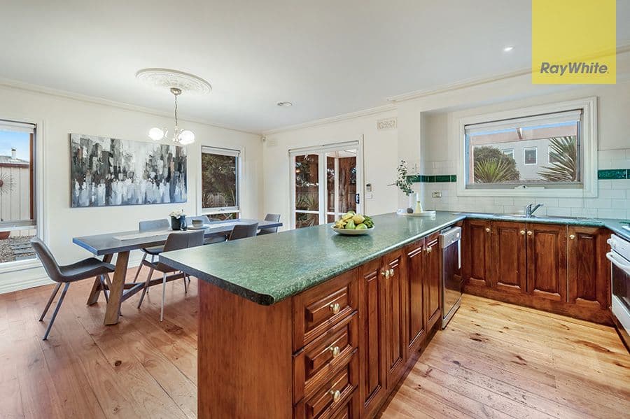 2 Simmonds Place, Roxburgh Park VIC 3064, Roxburgh Park - Thumbnail 3