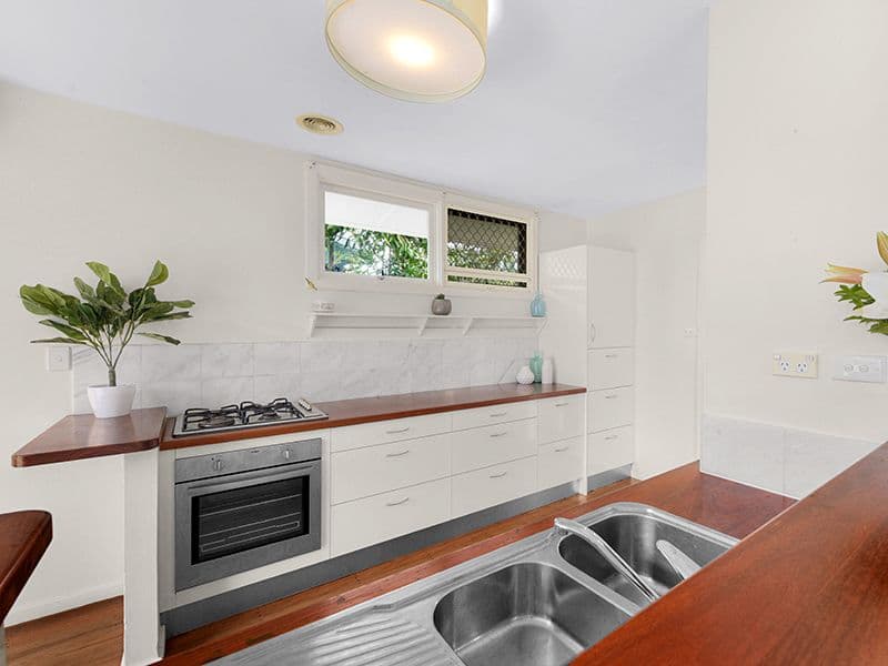 39 Bromwich Street, The Gap QLD 4061, The Gap - Thumbnail 4
