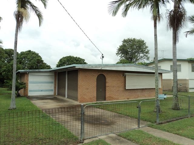 31 Calder Street, PARK AVENUE QLD 4701, Park Avenue - Image 1