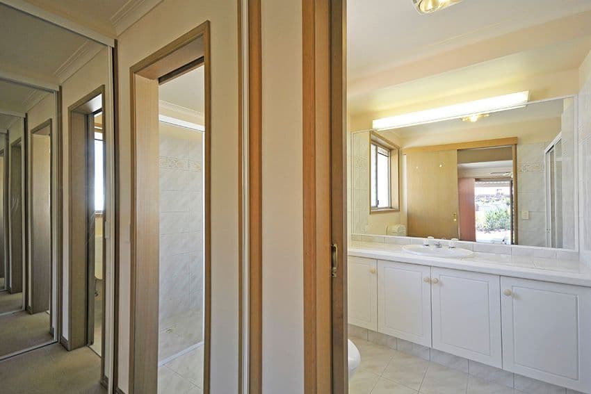 12 Oakleigh Circuit, Robina QLD 4226, Robina - Thumbnail 8