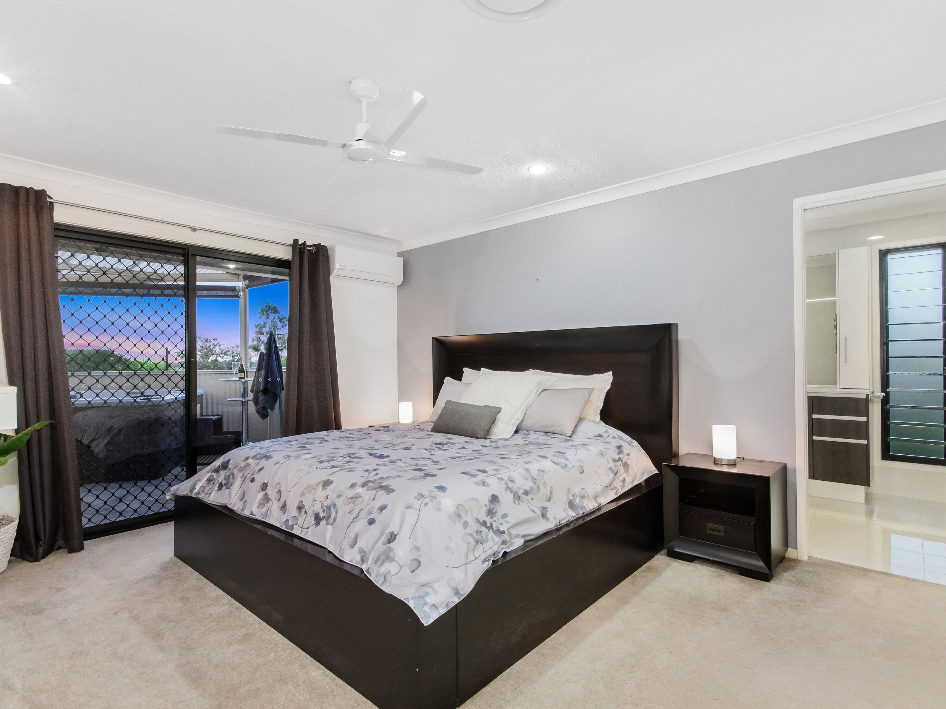 5 Kentucky Crescent, Oxenford QLD 4210, Oxenford - Thumbnail 6