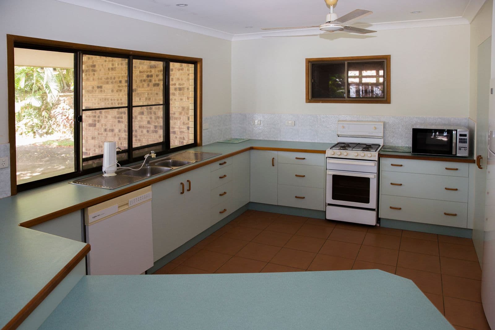 10 WEBBER Esplanade, Cooktown QLD 4895, Cooktown - Thumbnail 6