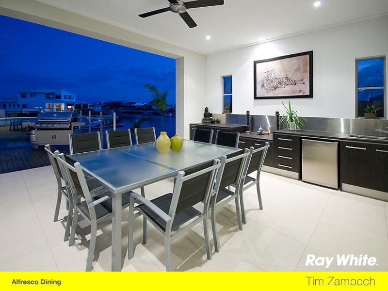 71 Compass Drive, BIGGERA WATERS QLD 4216, Biggera Waters - Thumbnail 8