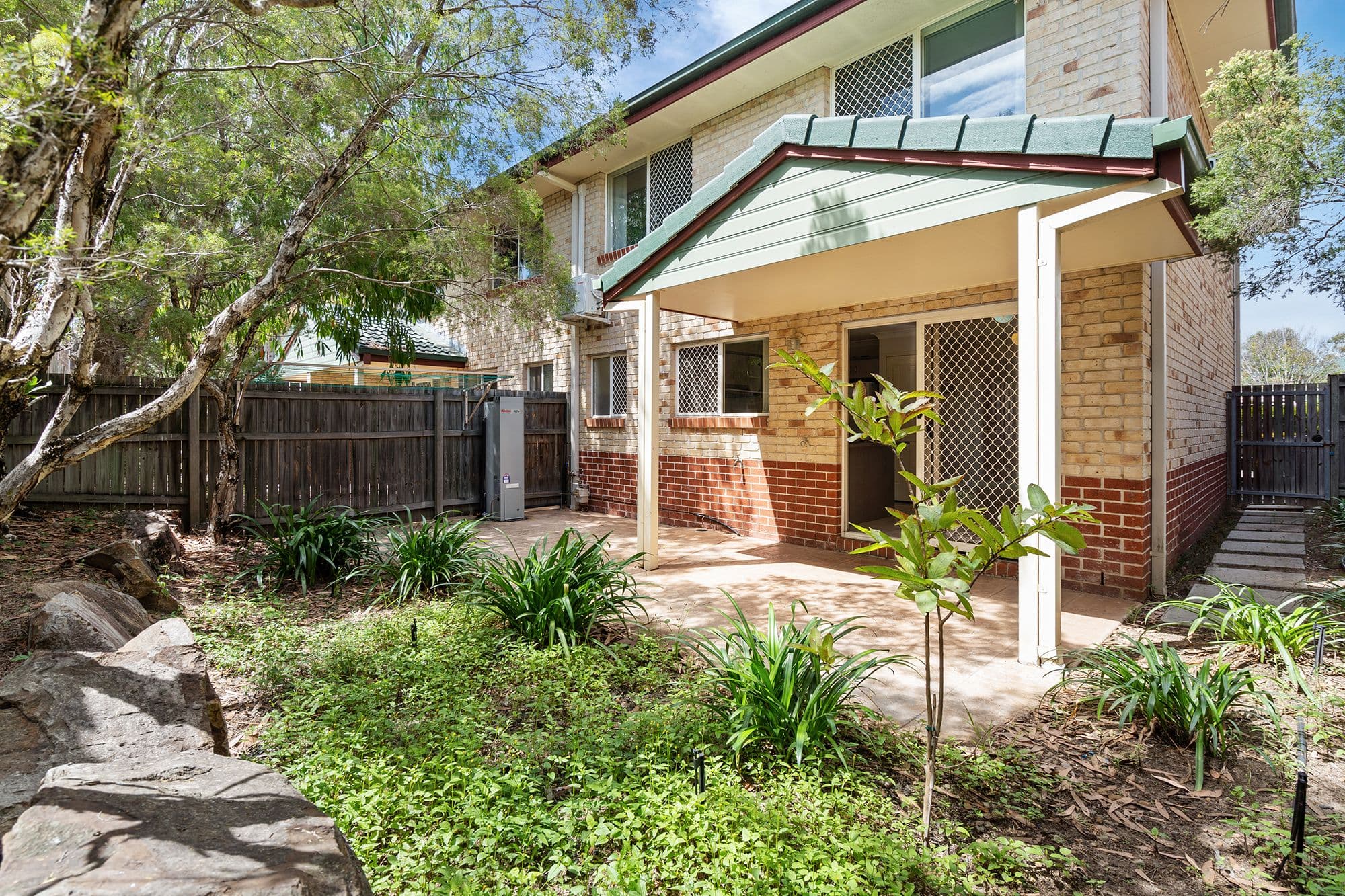 38 Dyson Avenue, Sunnybank QLD 4109, Sunnybank - Image 1