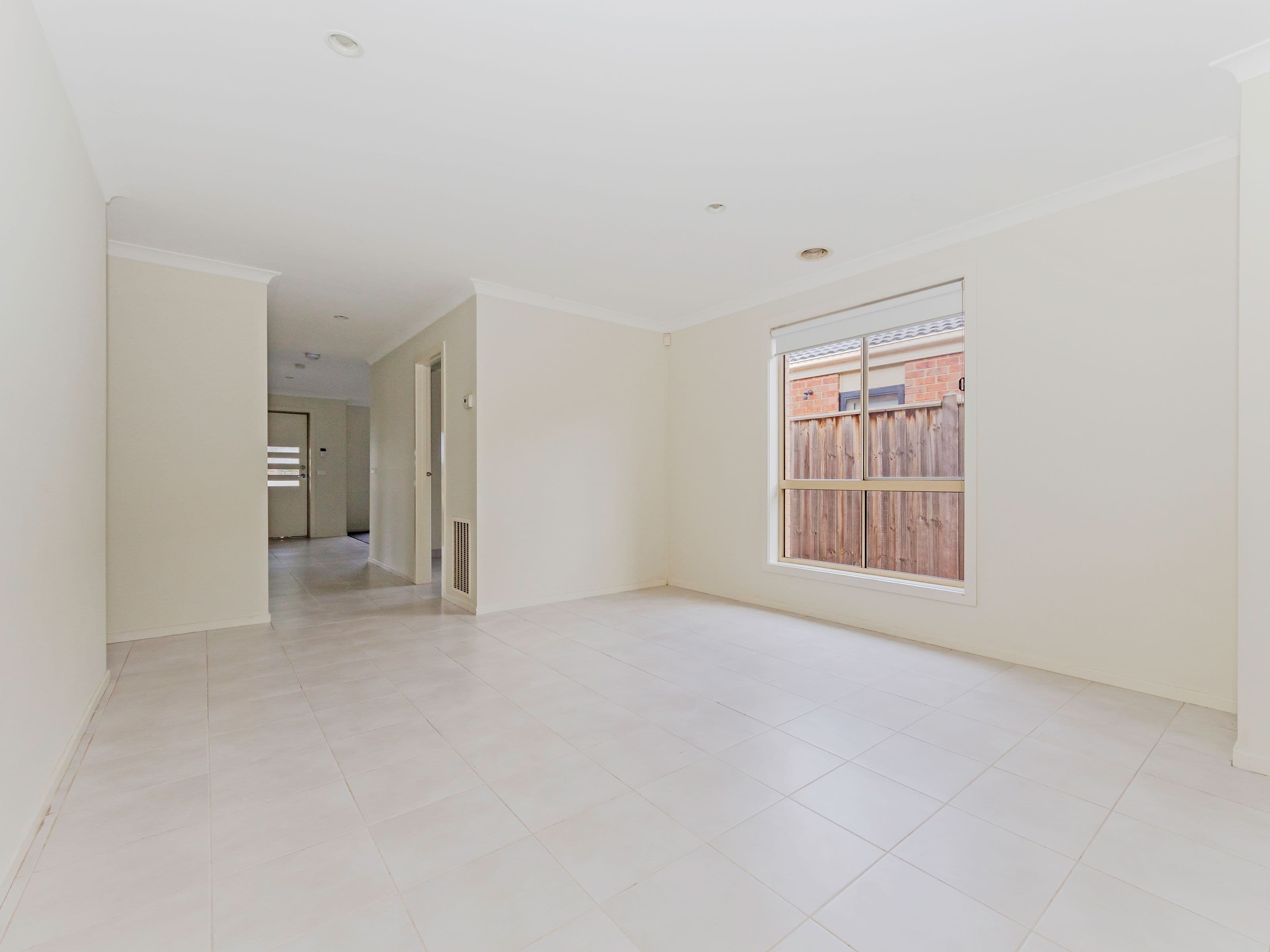 119 Swamphen Drive, Williams Landing VIC 3027, Williams Landing - Thumbnail 7