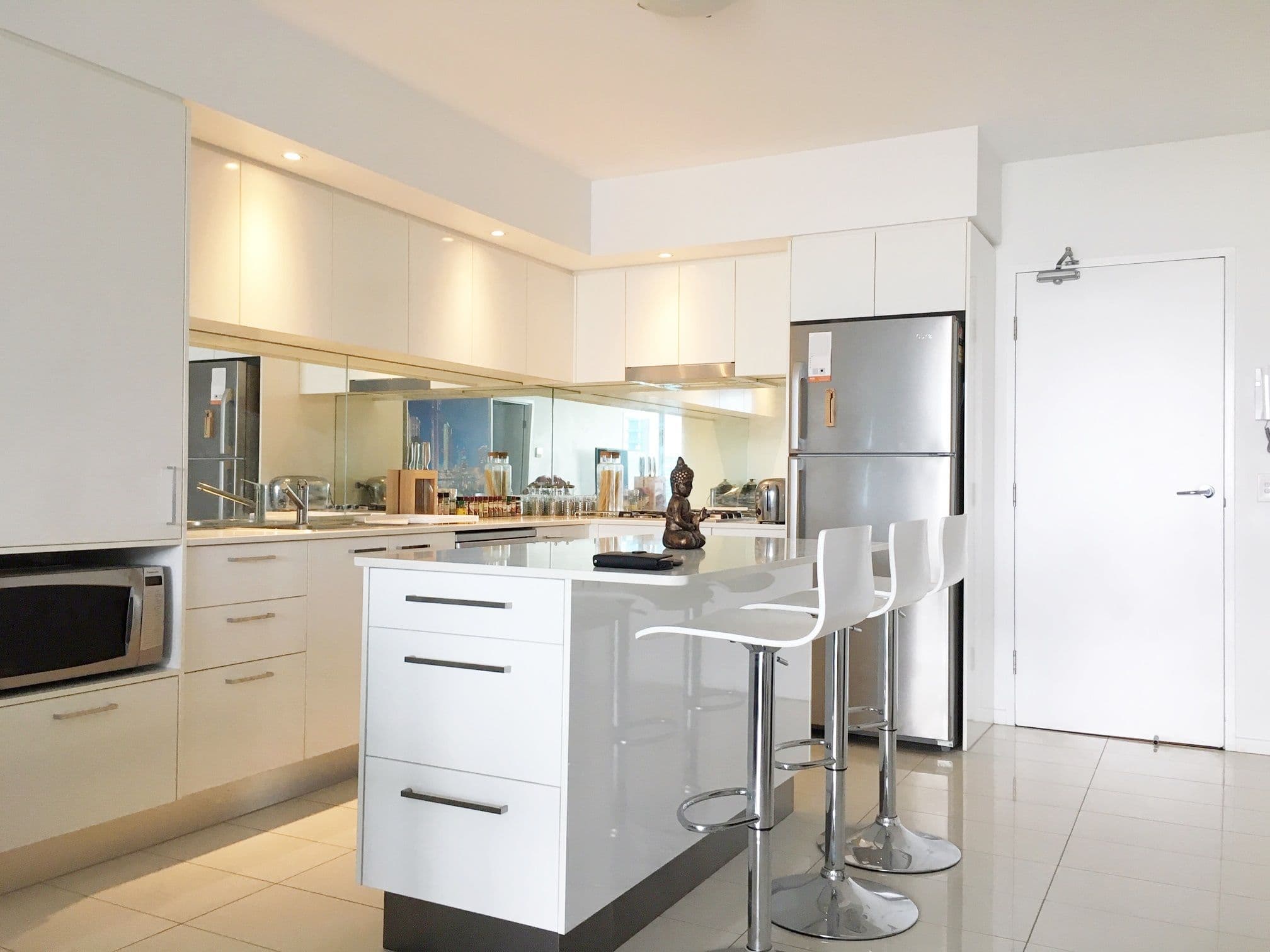 2 East Quay Drive, Biggera Waters QLD 4216, Biggera Waters - Thumbnail 2