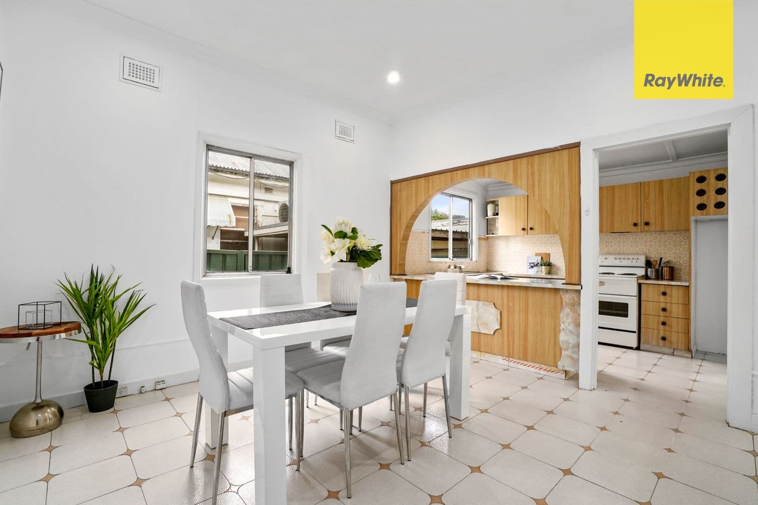 21 Loch Street, Cranbourne - Thumbnail 3