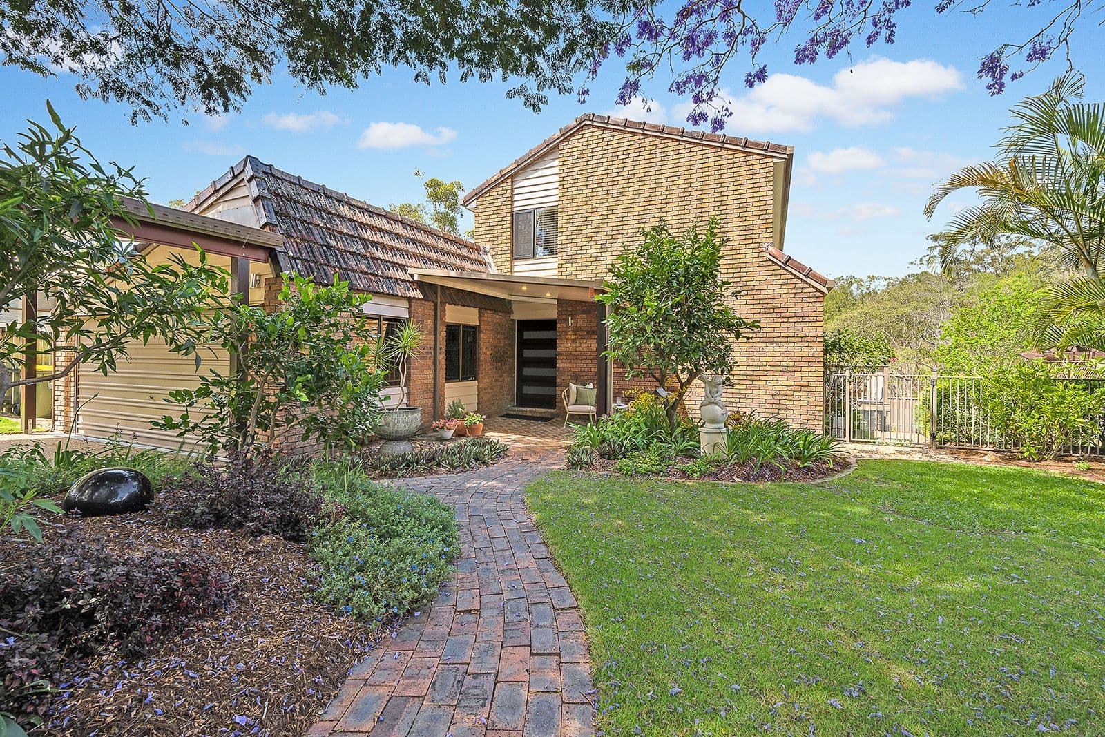 1B Macqueen Street, Mount Lofty QLD 4350, Mount Lofty - Image 1