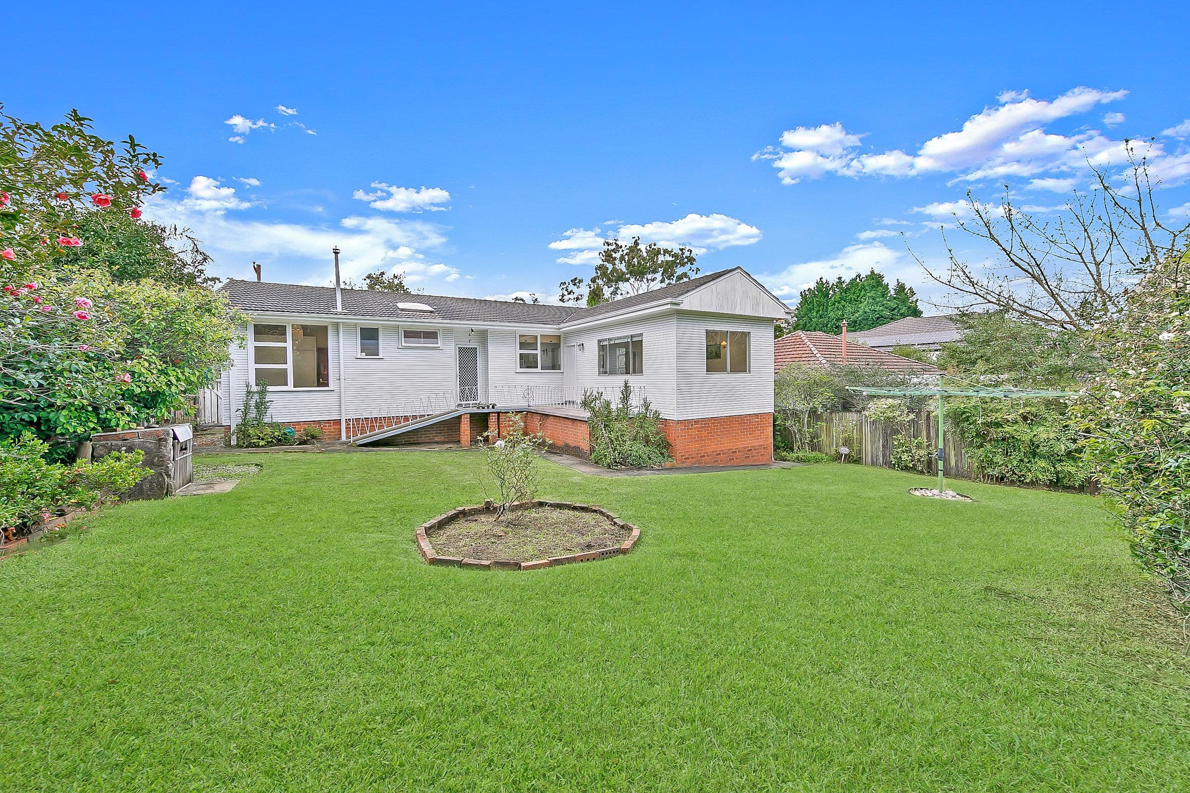 37 Alamein Avenue, Carlingford NSW 2118, Carlingford - Thumbnail 2