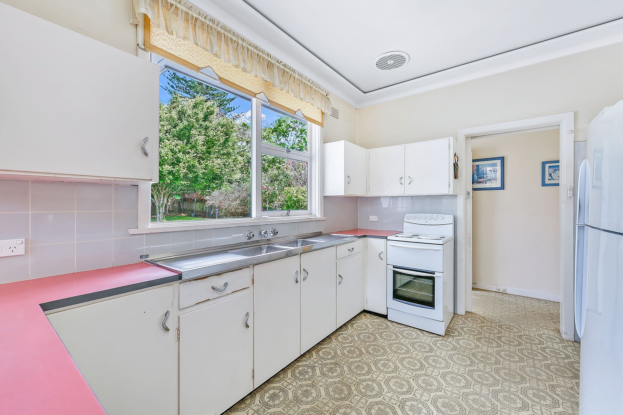 37 Alamein Avenue, Carlingford NSW 2118, Carlingford - Thumbnail 6